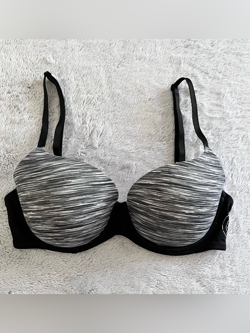 PINK Victoria's Secret Black & Gray Striped T-Shirt Bra 32D